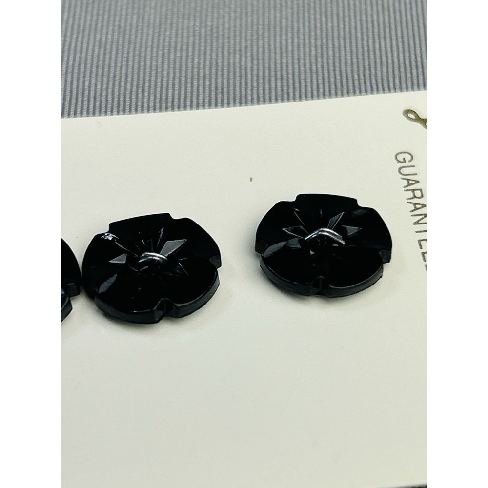 Black Flower Small Plastic Le Chic Buttons NEW On Card Set Of 4 - Picture 8 of 9